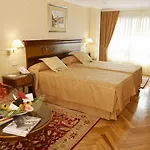 מלון Eurostars Araguaney 5*