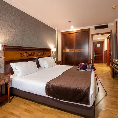 欧洲之星阿拉瓜尼酒店 5* 圣地亚哥－德孔波斯特拉