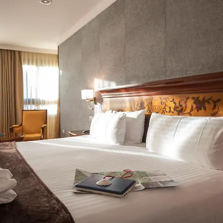 欧洲之星阿拉瓜尼酒店 圣地亚哥－德孔波斯特拉