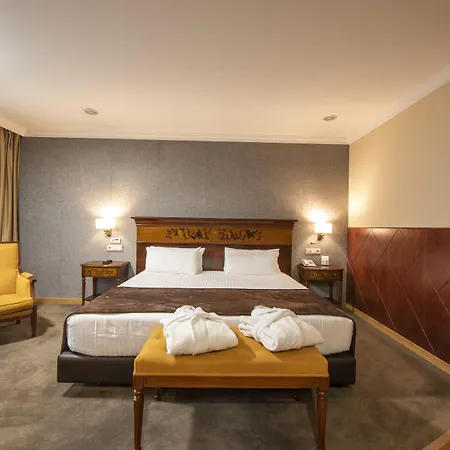 欧洲之星阿拉瓜尼酒店 5* 圣地亚哥－德孔波斯特拉