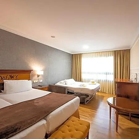 Hotel Eurostars Araguaney 5*